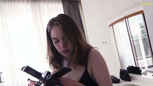 TR Backstage! Tiny Girl Shoots Porn with Stepsister and Her Boyfriend – Licks Pussy and Sucks Cock While Filming!